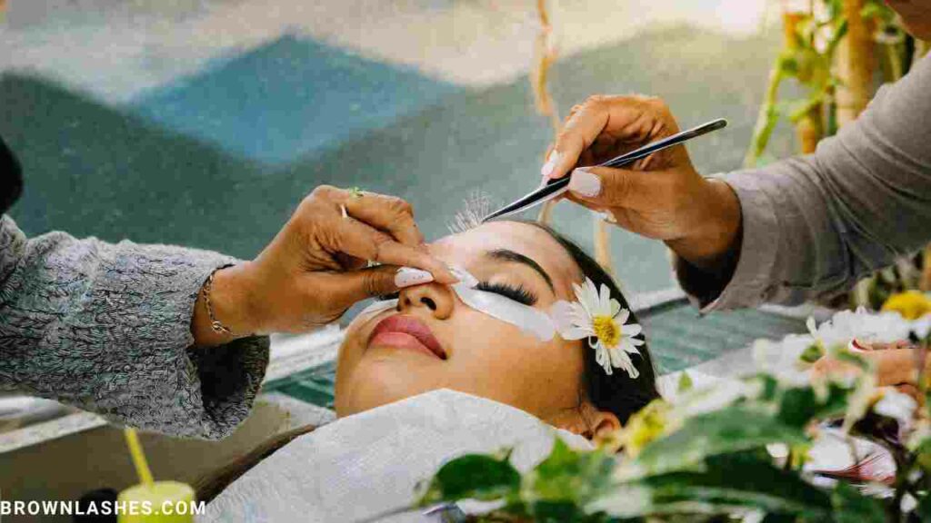 Recognizing the significance of holistic methods in preserving the natural beauty and integrity of eyelashes.